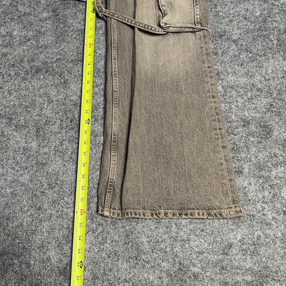 Zara Straight Leg Cargo Jeans in Faded Gray - Picture 4 of 8